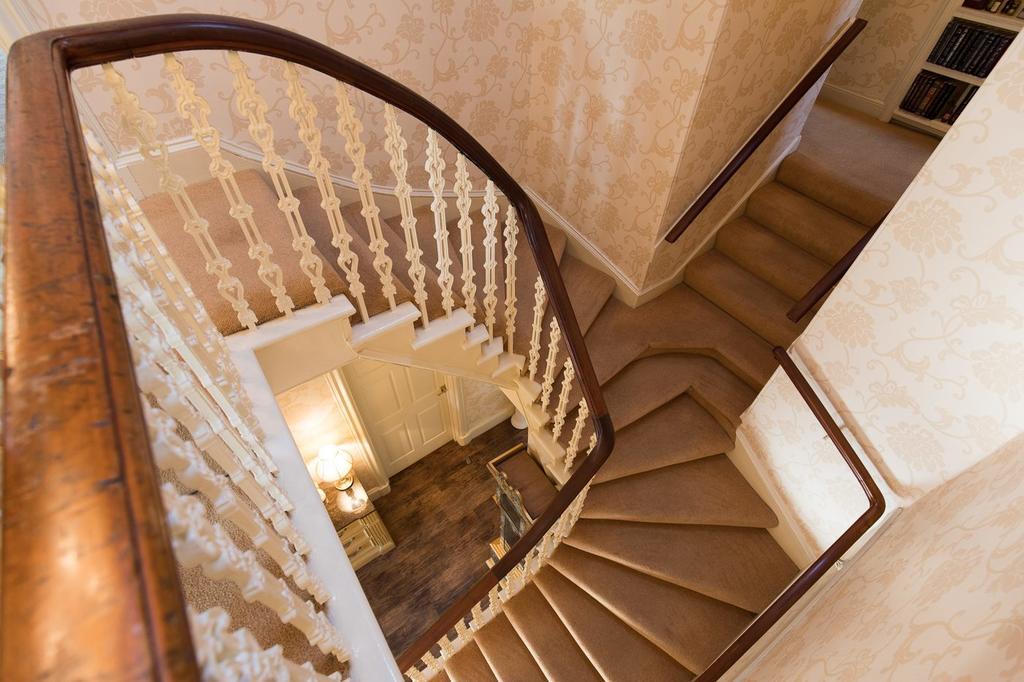 Coppice House Bed & Breakfast คาลเลนเดอร์ ภายนอก รูปภาพ