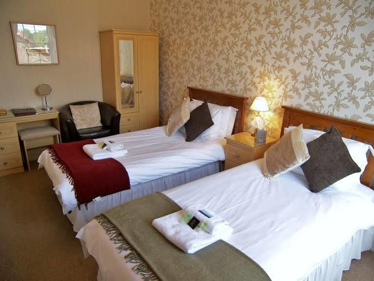Coppice House Bed & Breakfast คาลเลนเดอร์ ภายนอก รูปภาพ
