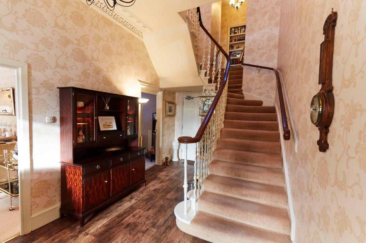 Coppice House Bed & Breakfast คาลเลนเดอร์ ภายนอก รูปภาพ
