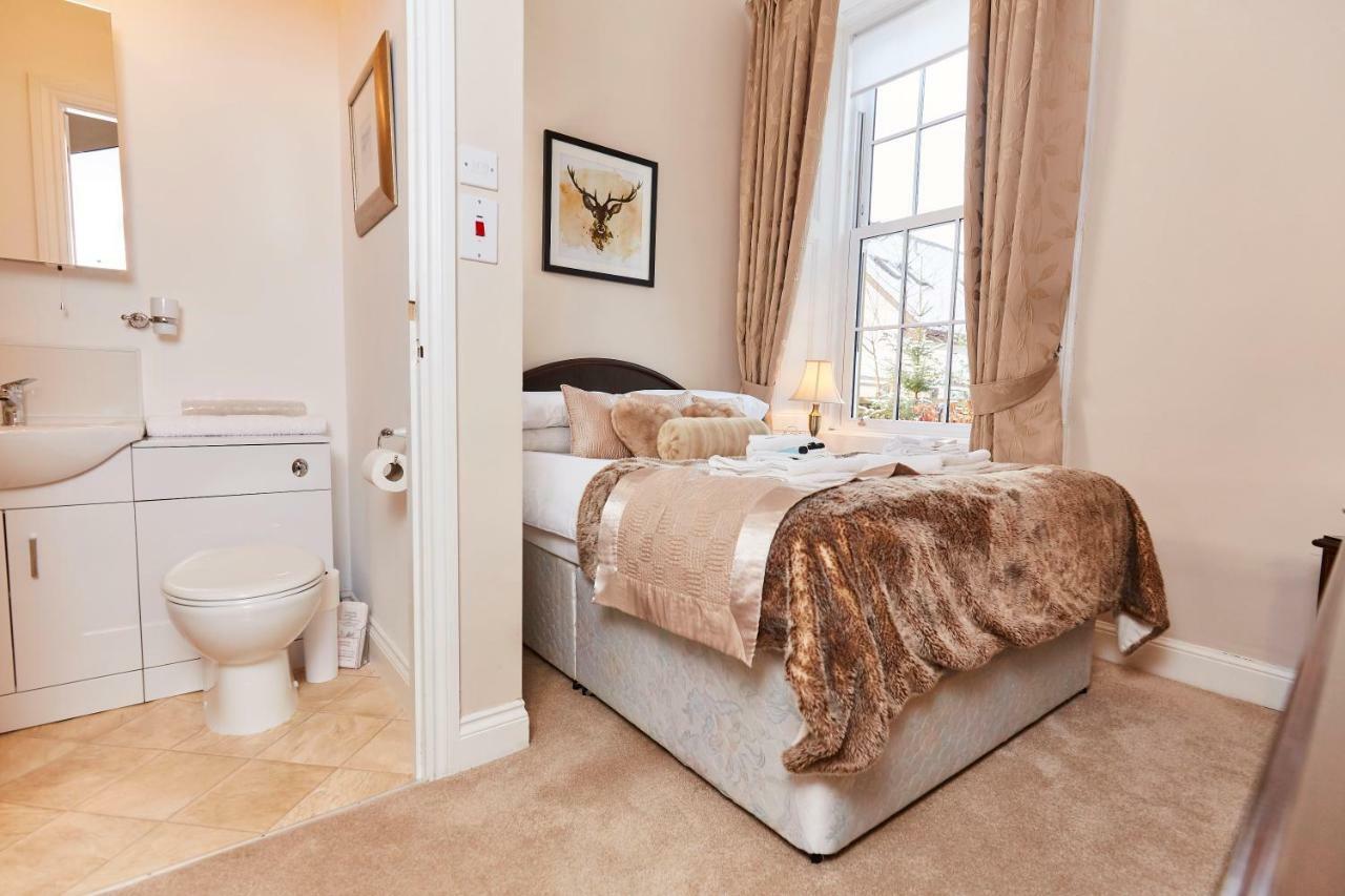 Coppice House Bed & Breakfast คาลเลนเดอร์ ภายนอก รูปภาพ